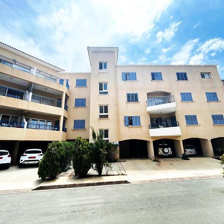 Direct Sea View & Quality Bed - Kings Palace 1 Bed Paphos Bagian luar foto