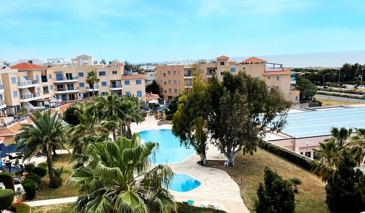 Direct Sea View & Quality Bed - Kings Palace 1 Bed Paphos Bagian luar foto