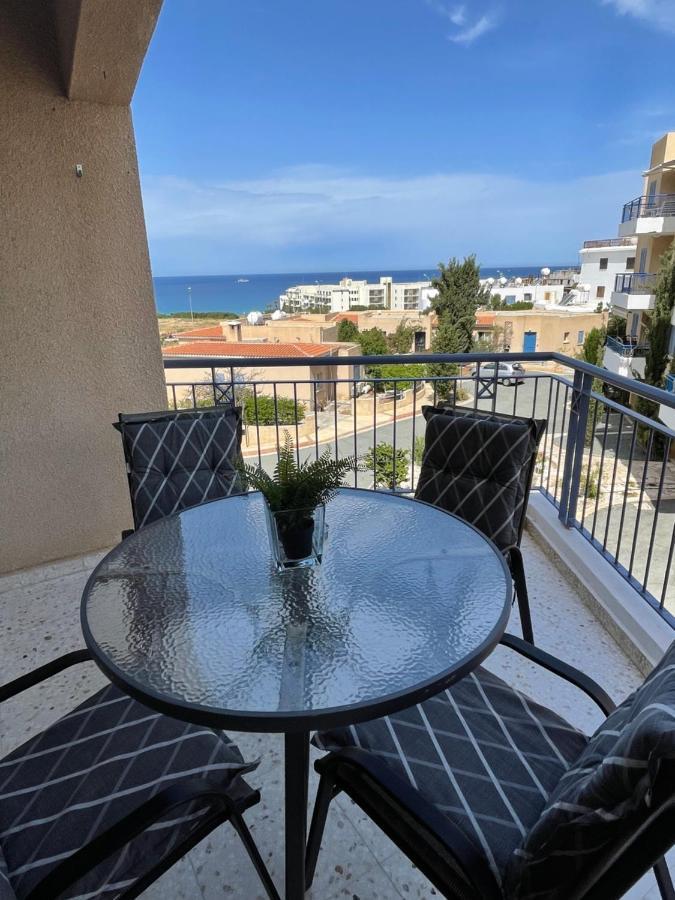 Direct Sea View & Quality Bed - Kings Palace 1 Bed Paphos Bagian luar foto