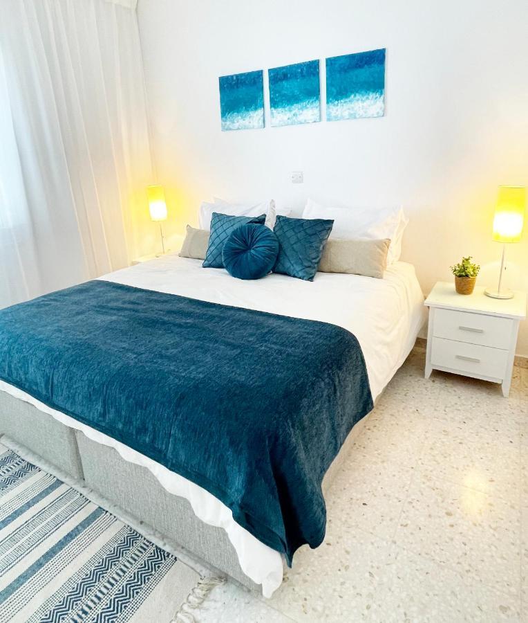 Direct Sea View & Quality Bed - Kings Palace 1 Bed Paphos Bagian luar foto